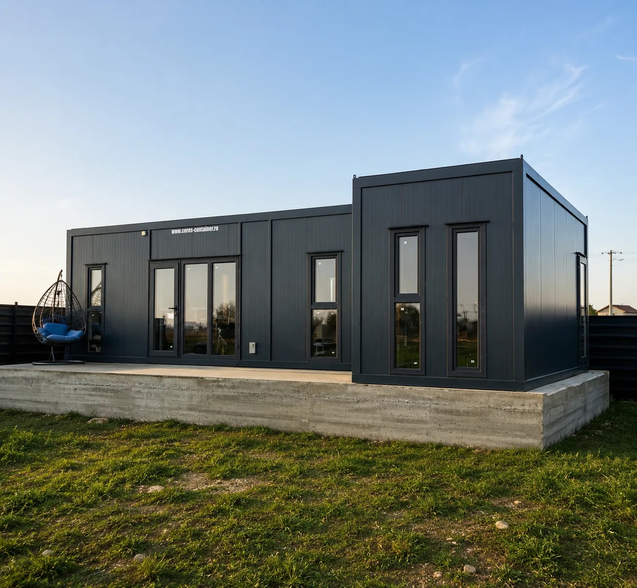 Casa de vacanta din containere de 27 mp
